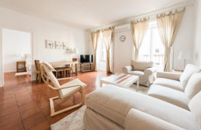 Отель Apartamentos Madrid Centro W  Мадрид